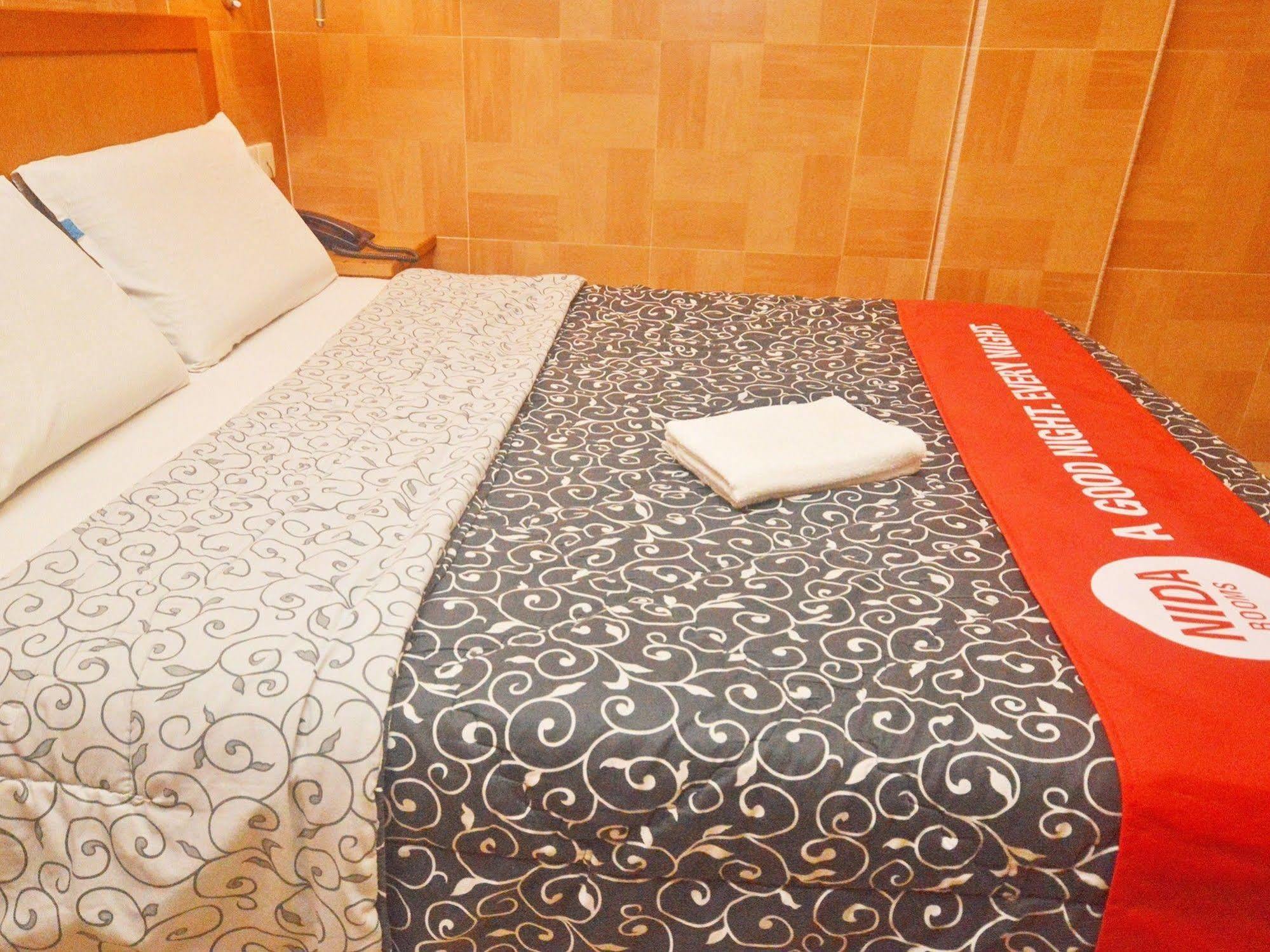 Nida Rooms Nagoya Business Center Batam Exterior photo